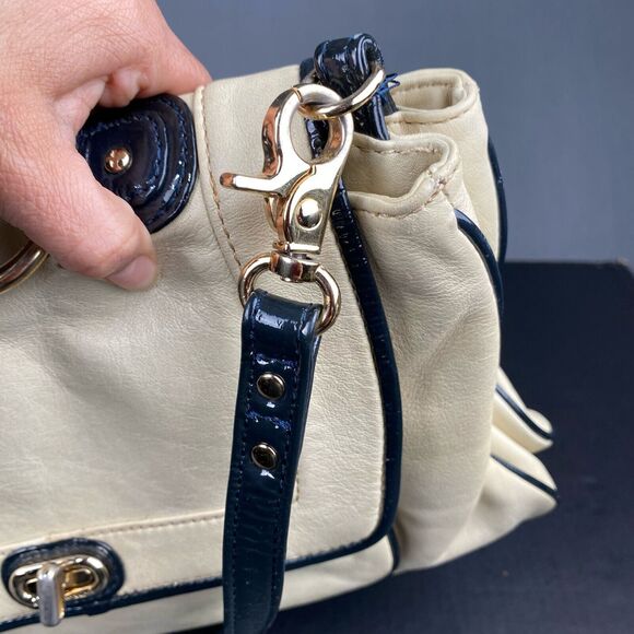 REBECCA MINKOFF Women's ivory LEATHER CROSSBODY Pockets - Picture 13 of 16